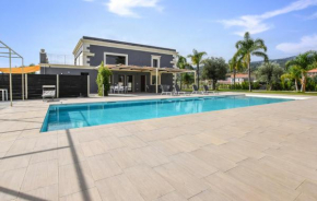 Stunning Home In Mascali Mascali